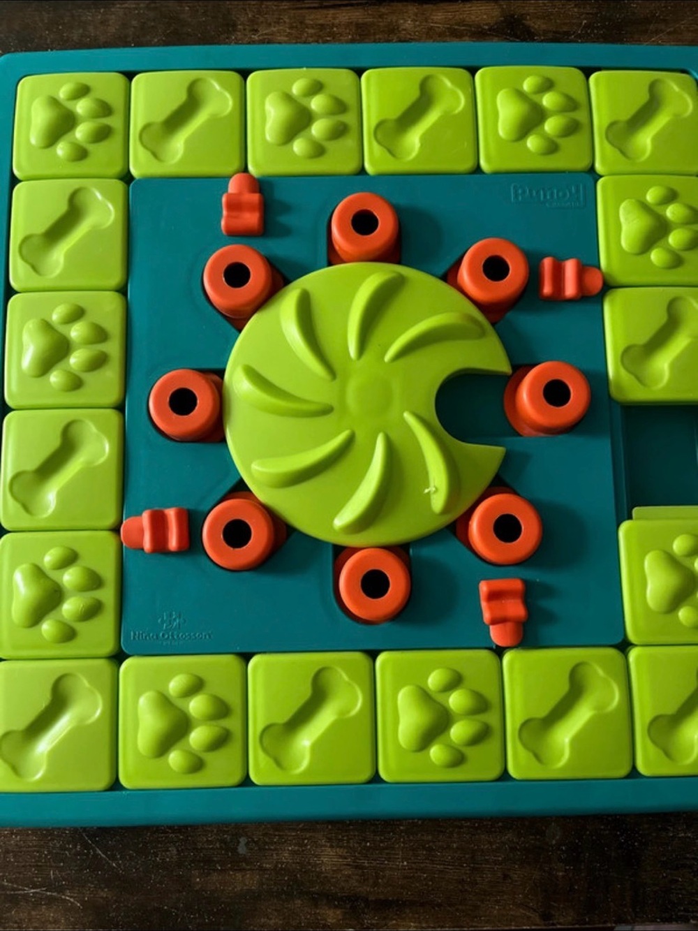 Outward Hound Nina Ottosson XL MultiPuzzle For Dogs